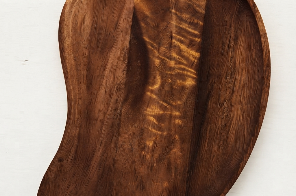 Free-form Teak Serving Platter | Mango Mania